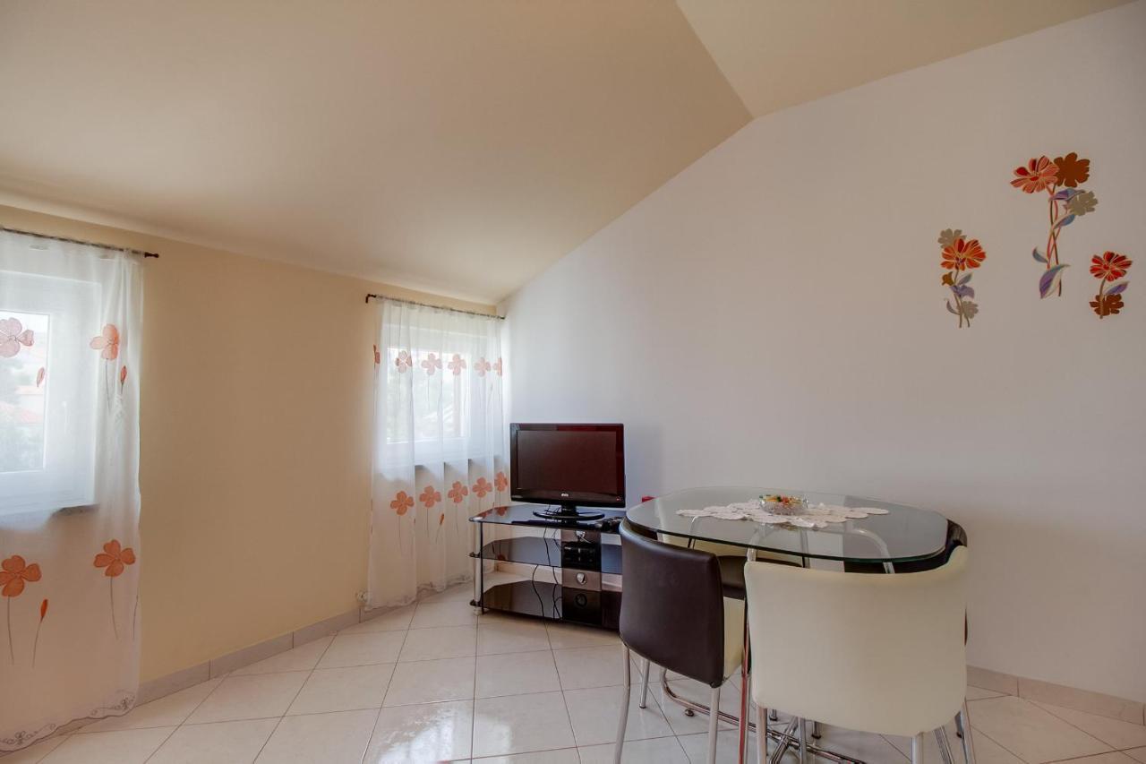 Apartment Jasna Mali Lošinj Exterior foto